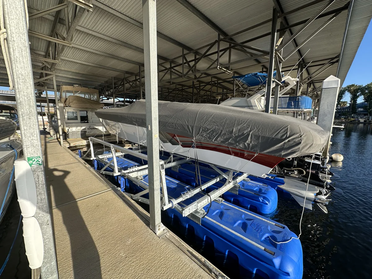 18,000-pound center-mount HydroHoist installed for a cat boat in Sacramento